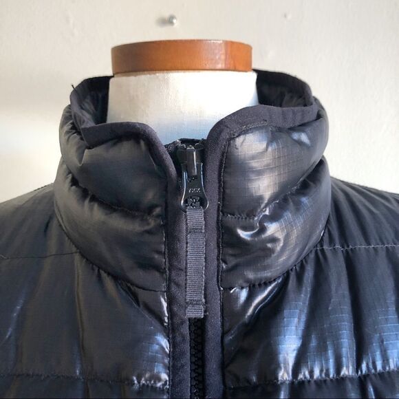 J. Crew Black Thin quilted Puffer winter jacket Large packable - Picture 3 of 8